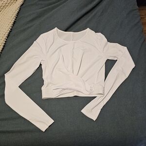 Fabletics Women's Long Sleeve Twist-Front Crop Top